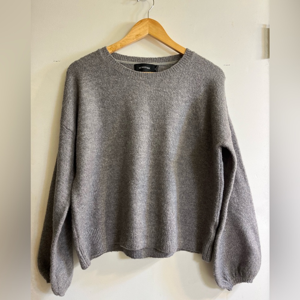 Mint Pink over sized v-neck sweater. Size Medium fits like a Large.